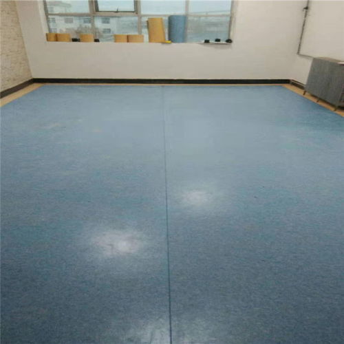 办公室塑胶地板价格解析与优质PVC地板厂家推荐